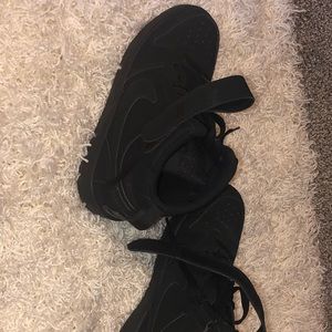 black nike air force 1 high top 5y